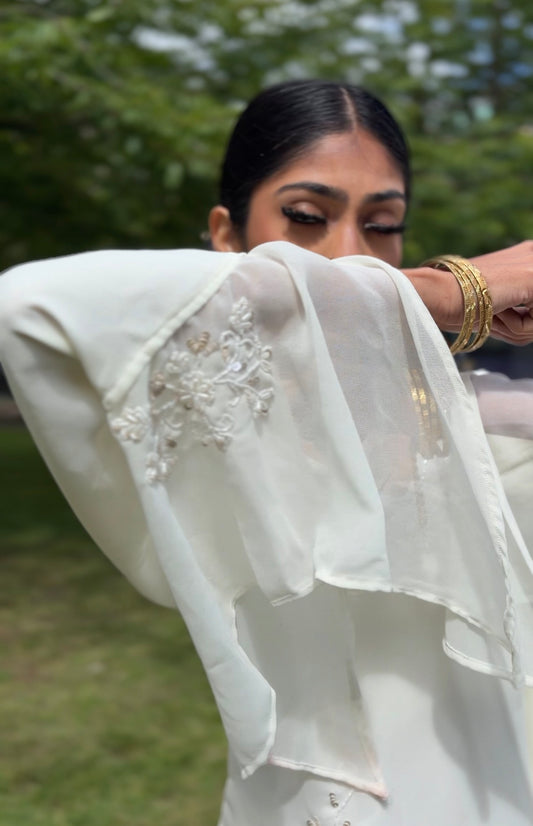 90s kurti set in off white partywear drops