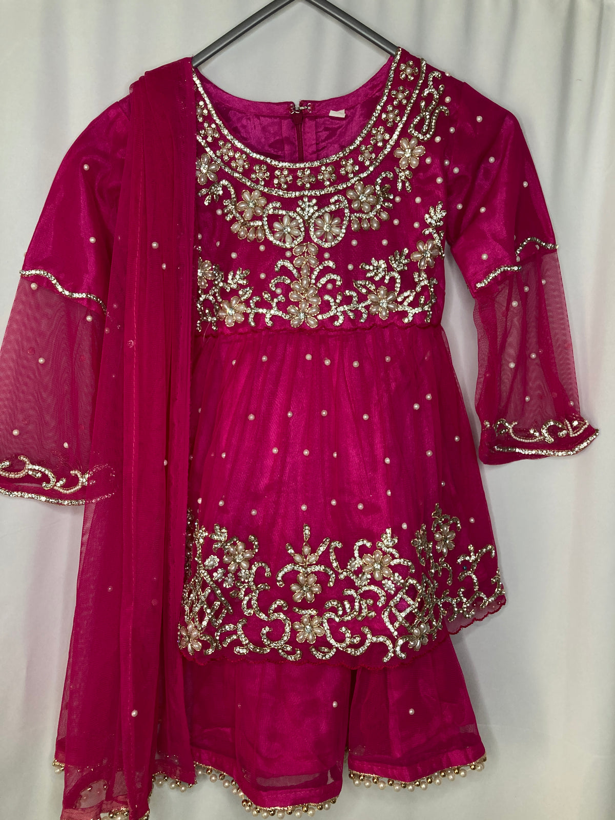 Girls hot pink Gharara Suit – Kids Pakistani Party Wear – Embroidered Eid Outfit for Girls kme019c0