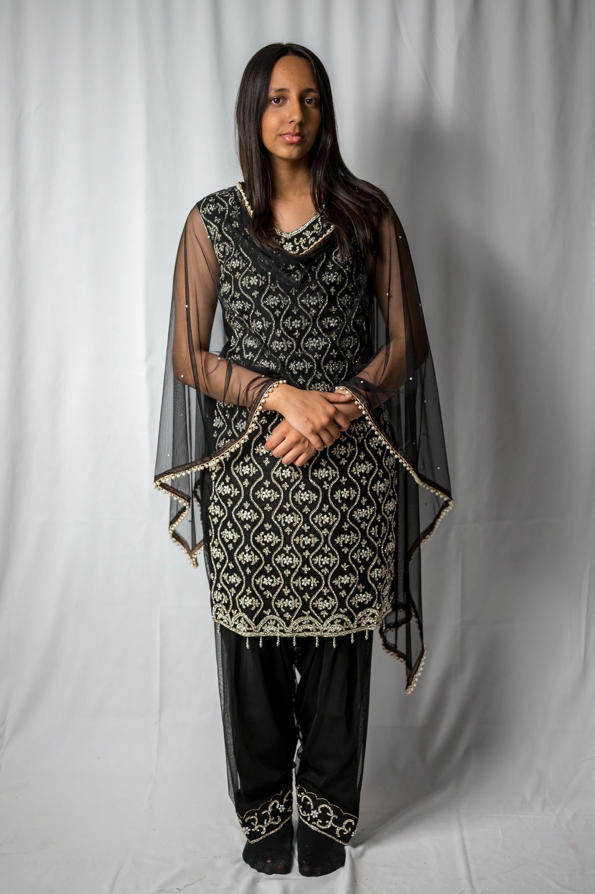 Black Indian Pakistani Suit for Women – Embroidered Salwar Kameez – Elegant Eid & Party WearME014C0